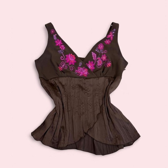 Tops - Vintage y2k Bandolino brown & pink floral embroidered design babydoll fairy top